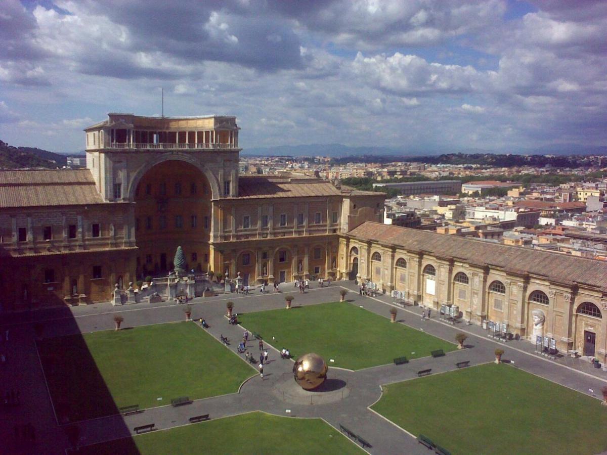 R.C. Vatican View Rome Bagian luar foto